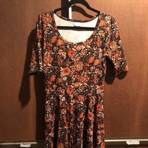 LuLaRoe Nicole Dress